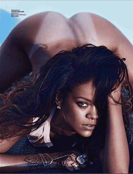 rihanna pelada de quatro