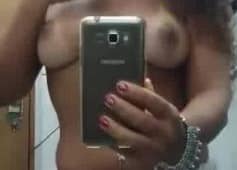 morena peladinha na camera caseira