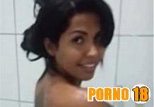 morena linda nua caiu na net
