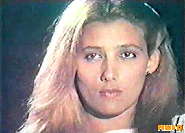rita cadilac novinha pelada